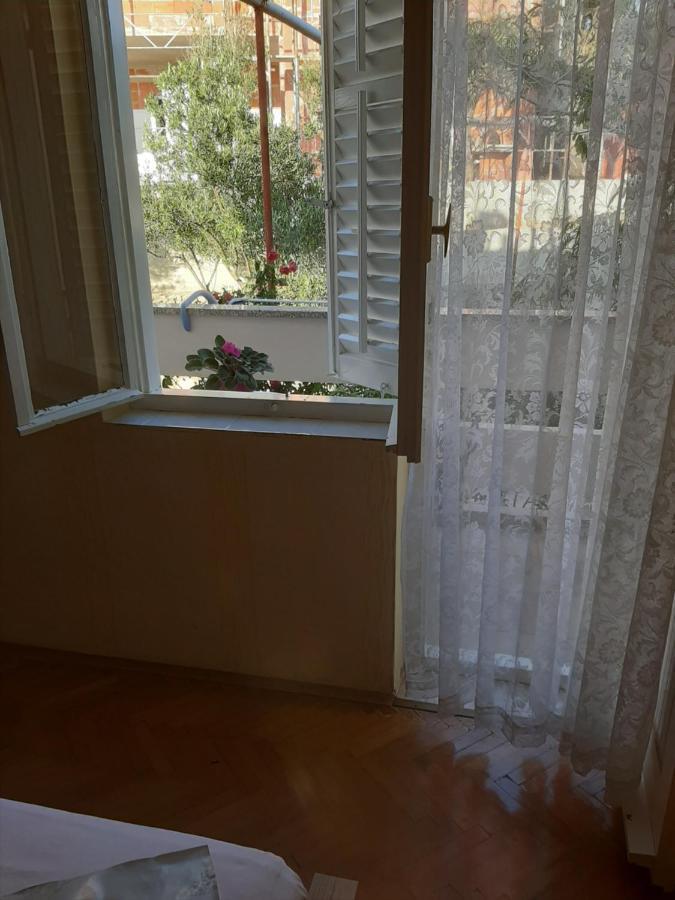 Apartments And Rooms Ljubica Лун Екстер'єр фото