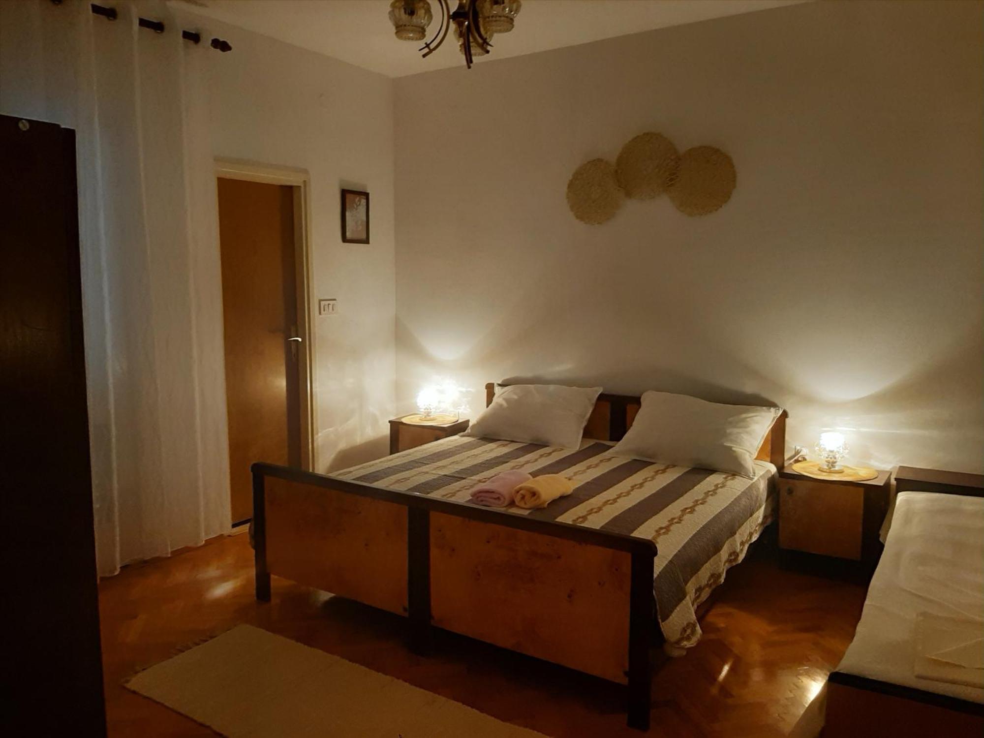 Apartments And Rooms Ljubica Лун Екстер'єр фото